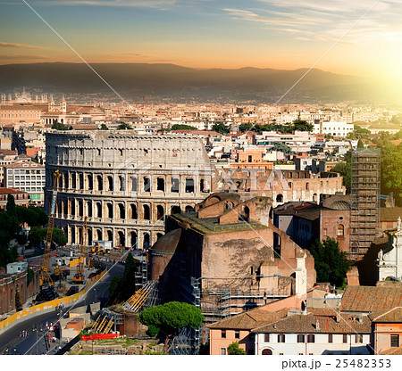 Colosseum at sunset 25482353