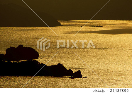 金色の海面 日本海 敦賀半島 金色の海面 日本海 敦賀半島 25487396
