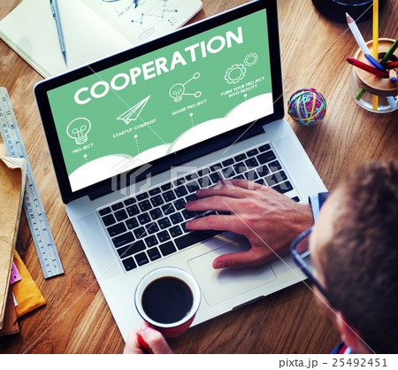 Crowdfunding Startup Business Crowdsourcing Cooperation Graphic Concept Crowdfunding Startup Business Crowdsourcing Cooperation Graphic Concept 25492451