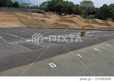 大泉緑地・サイクルどろんこ広場のスタート台/大阪府堺市北区 大泉緑地・サイクルどろんこ広場のスタート台/大阪府堺市北区 25496990