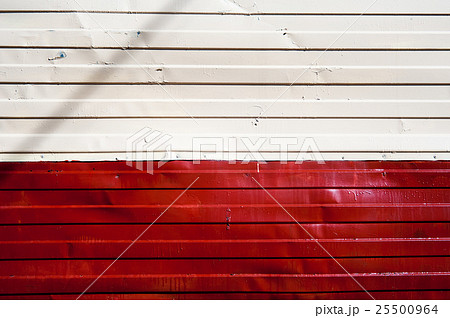 Red and white zinc texture, metal floor, wall Red and white zinc texture, metal floor, wall 25500964