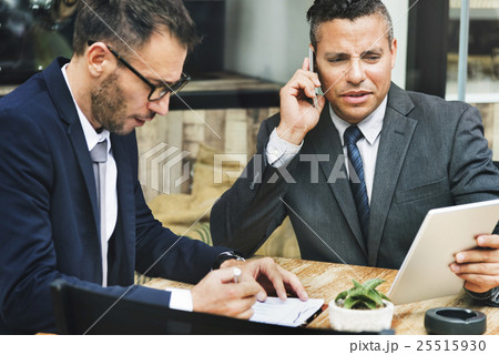 Businessmen Meeting Discussion Analysing WritingConcept Businessmen Meeting Discussion Analysing WritingConcept 25515930