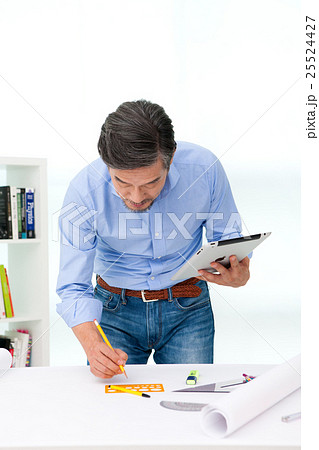 Expert 175 Expert 175 25524427