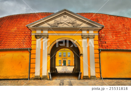 Former Royal Mansion, now Contemporary Art Museum 25531818