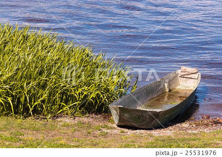 Old Iron Boat in the Lake of Mantova 25531976