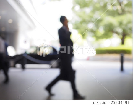 ビジネスマン・ボケ表現 25534191