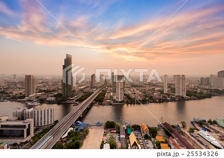 Bangkok city aerial view with river curved 25534326