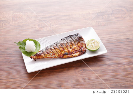 サバの塩焼き サバの塩焼き 25535022