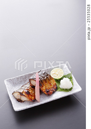 サバの塩焼き 25535028