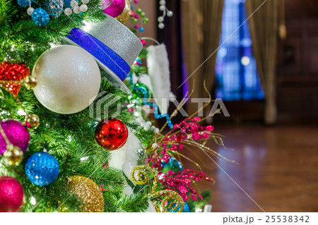 Decorated Christmas tree 25538342