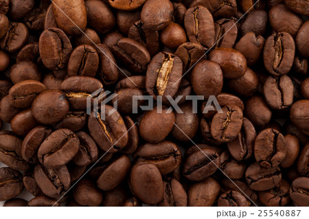 Coffee beans closeup Coffee beans closeup 25540887