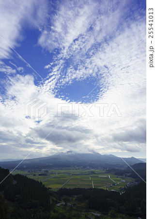 阿蘇山中岳第一火口マグマ水蒸気爆発的噴火36年ぶり噴煙1万m火山灰四国地方にも噴火警戒レベル3二重峠 25541013