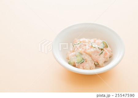 タラモサラダ　明太ポテトサラダ　白バック 25547590