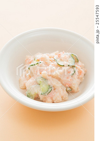 タラモサラダ 明太ポテトサラダ 白バック タラモサラダ 明太ポテトサラダ 白バック 25547593