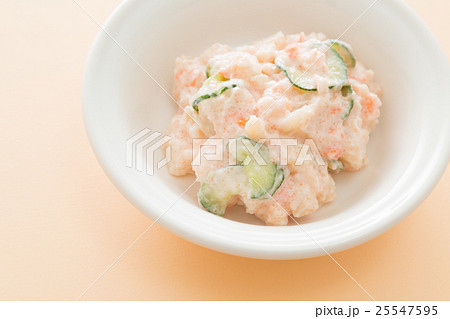 タラモサラダ 明太ポテトサラダ 白バック タラモサラダ 明太ポテトサラダ 白バック 25547595