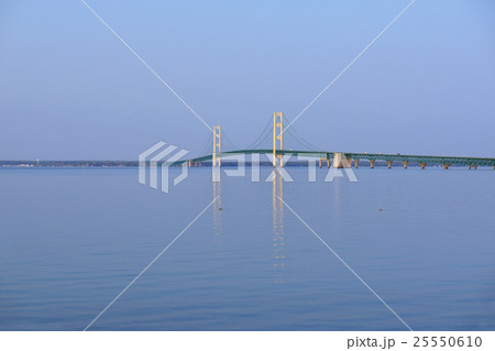 Mackinac suspension bridge 25550610