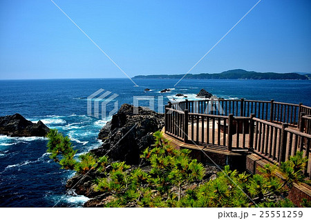 東北・三陸・碁石海岸 爽快な眺めの碁石岬展望台(4) 東北・三陸・碁石海岸 爽快な眺めの碁石岬展望台(4) 25551259