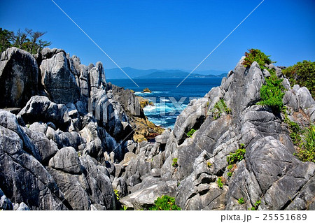 東北・唐桑半島・巨釜・半造　半造に立ち並ぶ奇岩（２） 25551689