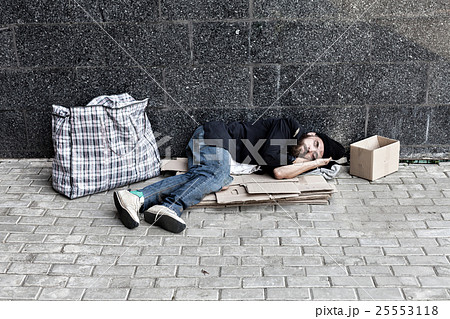 Vagrant sleeping outside 25553118