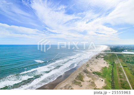木戸浜海水浴場周辺を空撮 木戸浜海水浴場周辺を空撮 25555963
