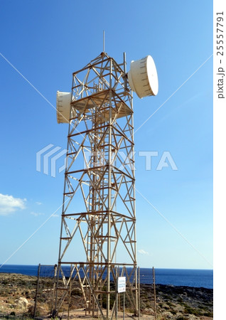 An antenna for GSM. 25557791