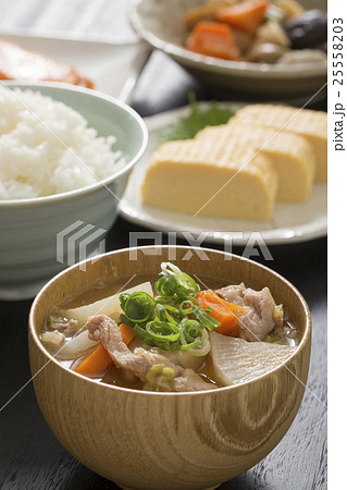 味噌汁 25558203