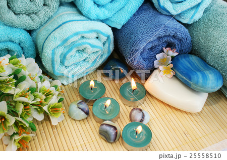 Towels, soaps, flowers, candles Towels, soaps, flowers, candles 25558510