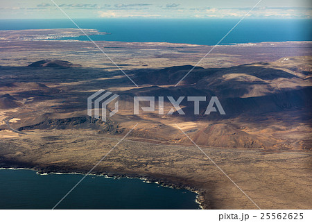 Aerial photo of Iceland 25562625