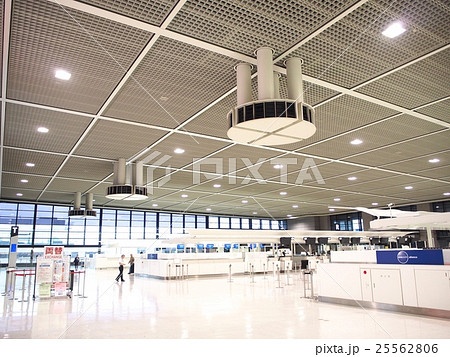 成田国際空港 25562806