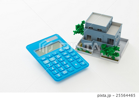 家とお金　白バック 25564465