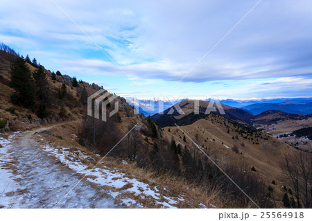 Winter panorama from Monte Grappa, Italy Winter panorama from Monte Grappa, Italy 25564918