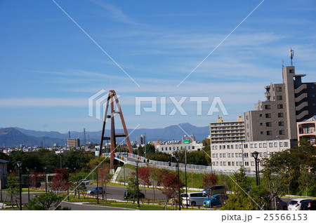白石サイクリングロード沿いの風景（厚別川の虹の橋） 25566153