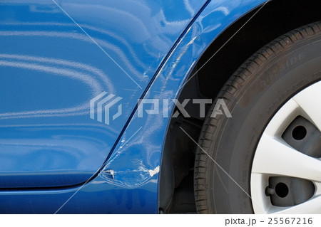 青い車のキズ、ヘコミ 青い車のキズ、ヘコミ 25567216