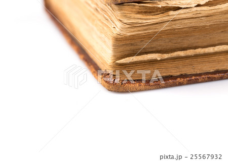 Open Book blank on white 25567932