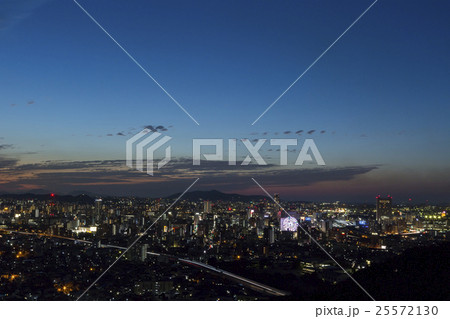 北九州市足立公園からの小倉市街地夜景 25572130