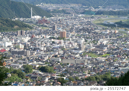 広島市安佐北区の中心街の街並み 25572747