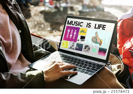 Media Player Audio Entertainment Streaming Concept 25578472