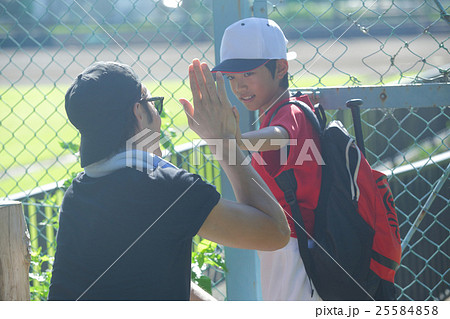 夢を追う親子 少年野球 25584858