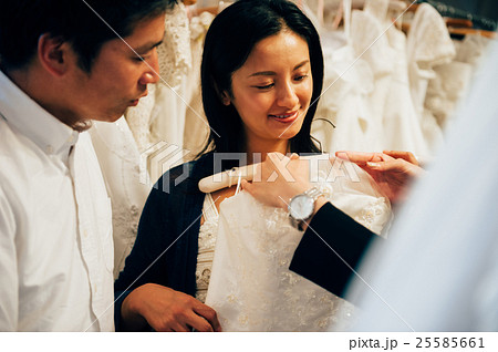 晩婚夫婦のウエディング 打ち合わせ 晩婚夫婦のウエディング 打ち合わせ 25585661