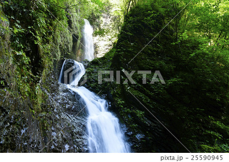 竜化の滝 25590945