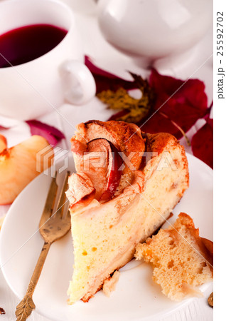 Homemade apple pie 25592702