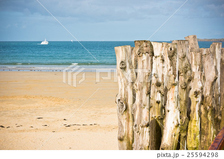 Breakwaters on seashore Saint malo, France 25594298