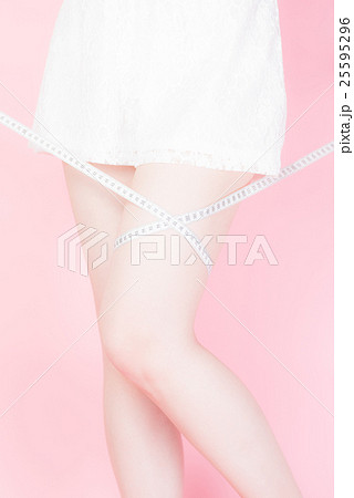 ビューティー　ポートレート　女性 25595296