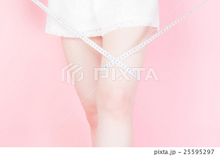 ビューティー　ポートレート　女性 25595297