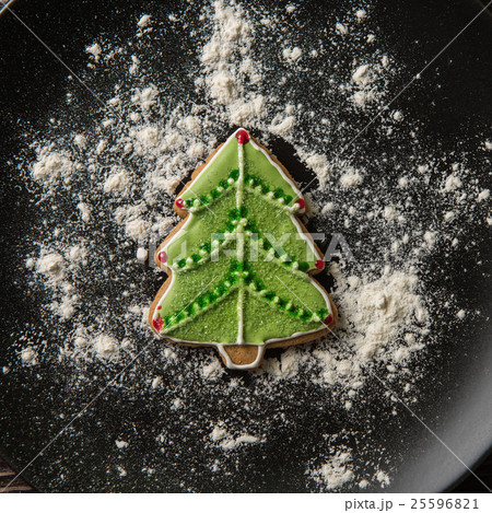 New year homemade gingerbread New year homemade gingerbread 25596821