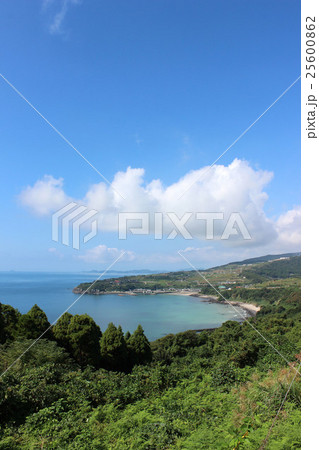 鹿児島県長島町 青空風景 鹿児島県長島町 青空風景 25600862