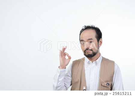 ミドル男性 25615211