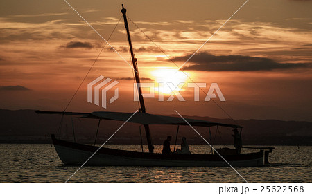 Wedding over boat at dusk 25622568