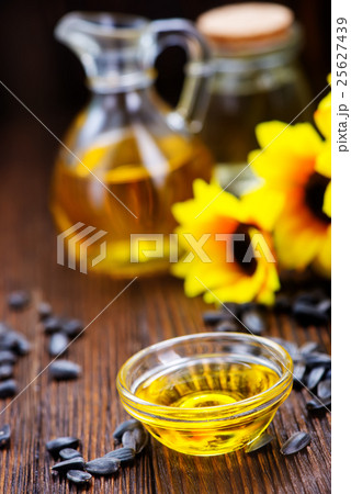 sunflower oil 25627439