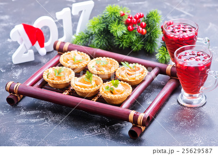 canape 25629587